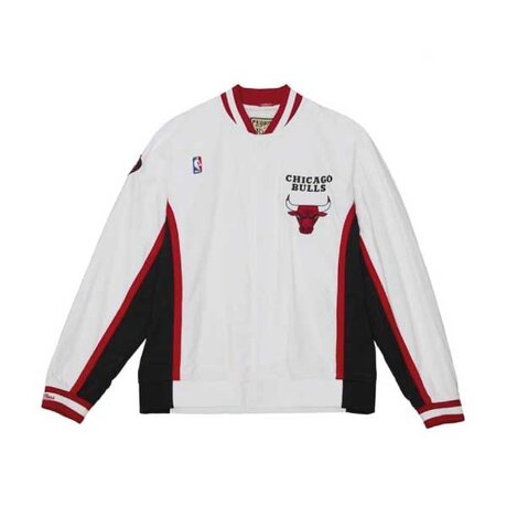 AWJK4953-CBU98PPPWHIT-FINALS-WARM-UP-JACKET-1998-NBA-Fram-Basketshop.se.jpg