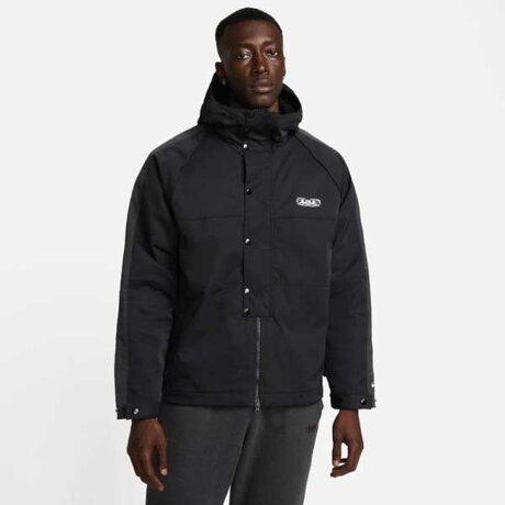 DQ6136-010-Nike-LJ-M-NK--JKT-PRM-UTILITY-Basketshop.se