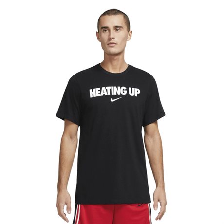 Nike Heating Up tee Svart