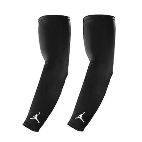 Jordan-Shooter-Sleeve-Svarta-Basketshop.se.jpg