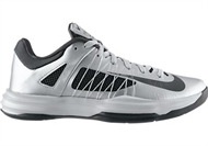 Hyperdunk low1