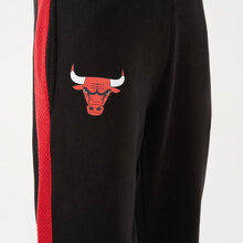 12869837-New-Era-Team-Logo-Jogger-Chicago-Bulls-4-Basketshop.se