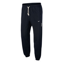 CK6365-010-Nike-Standard-Issue-Sweatpants-Fram-basketshop.se