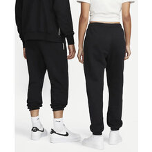 CK6365-010-Nike-Standard-Issue-Sweatpants-Par-Bak-basketshop.se