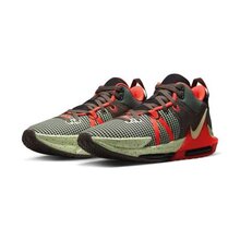 DM1123-001-Nike-LeBron-Witness-7-Par-Basketshop.se