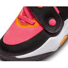 DV8994-001-Detalj-1-Basketshop.se