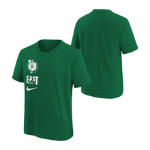 EZ2B7SCRK-CEL-Nike-Jr-Boston-Tee-Basketshop.se