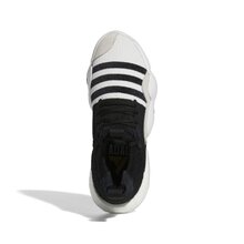 H06477_3_FOOTWEAR_Photography_Top-Portrait-View_white