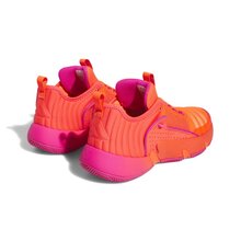 HQ1021_7_FOOTWEAR_Photography_Back-Lateral-Top-View_white