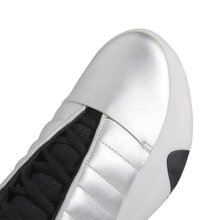 HQ3424_8_FOOTWEAR_Photography_Detail-View-1_white