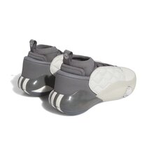 IE9257_7_FOOTWEAR_Photography_Back-Lateral-Top-View_white