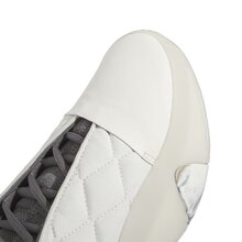 IE9257_8_FOOTWEAR_Photography_Detail-View-1_white