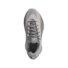 JS1769_3_FOOTWEAR_Photography_Top-Portrait-View_white